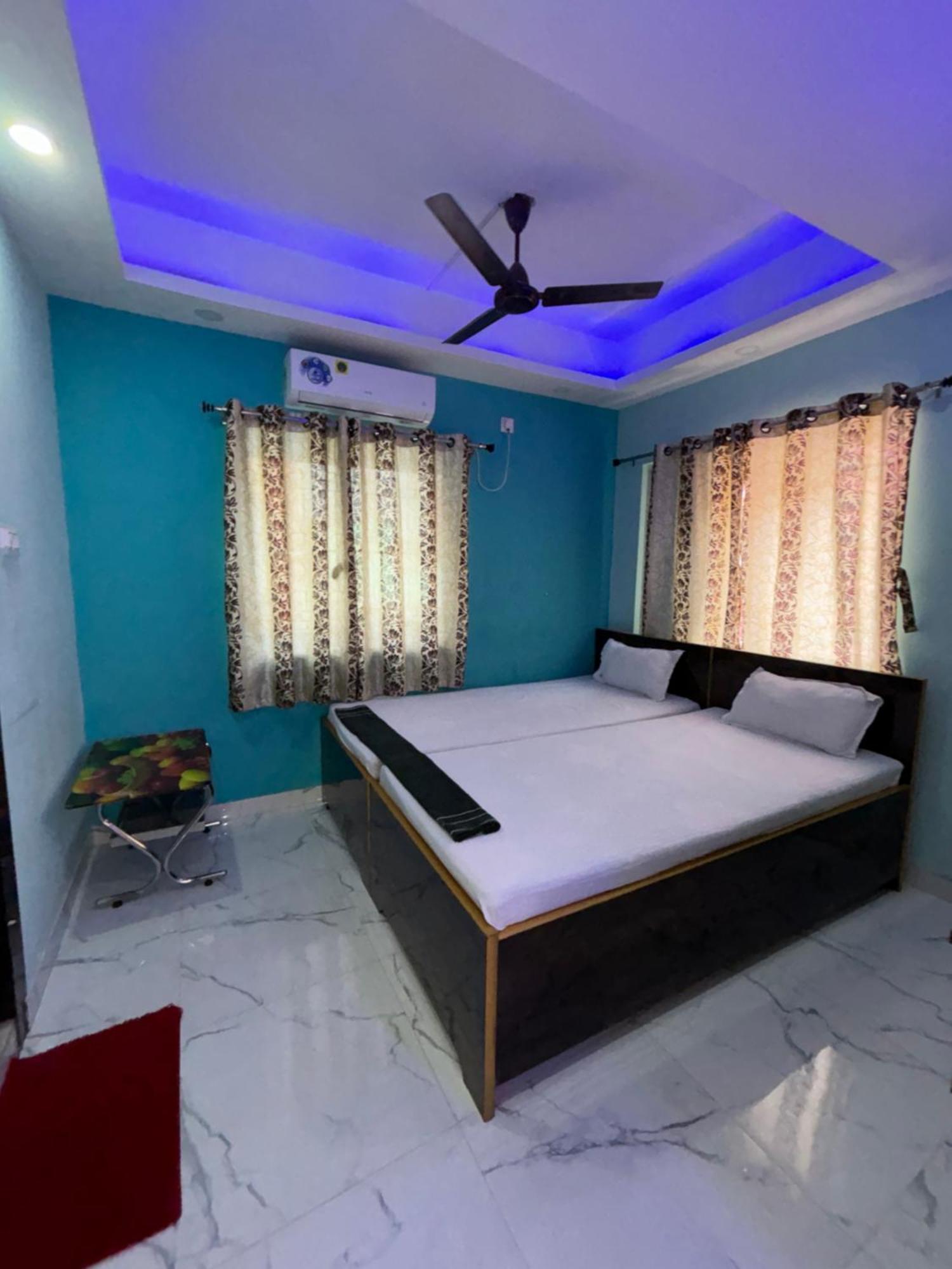 Garden Guest House Near Rene Tower Ruby General Hospital Kolkata Eksteriør bilde